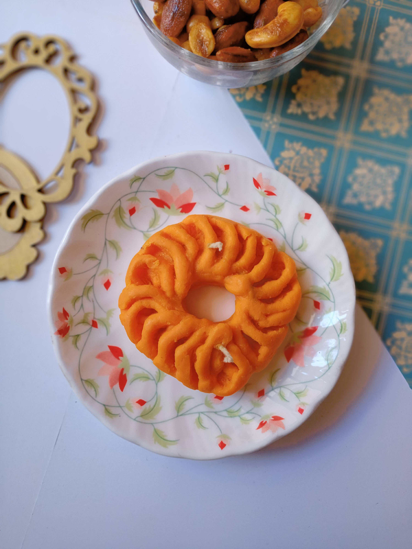 Sobek Naturals Imarti mithai soy wax vegan gift candles set of 2